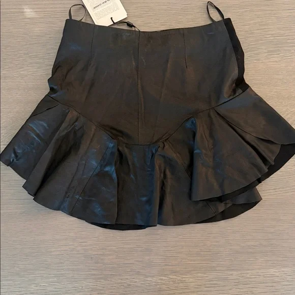 Y.A.S - Picture 2 of 4